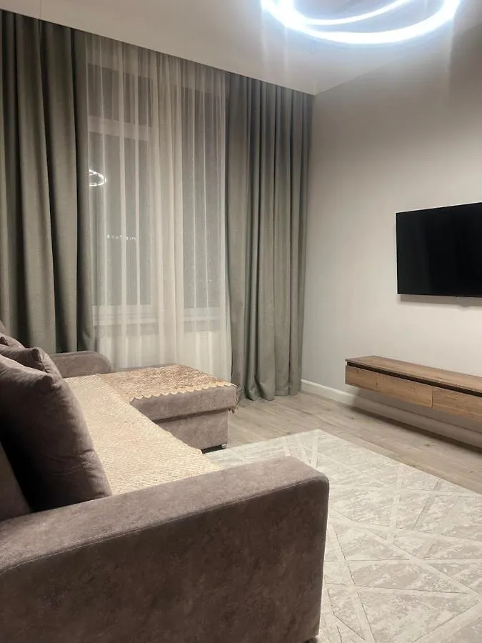 Стильная Квартира Рядом С Байтереком Nur-Sultan  Apartment